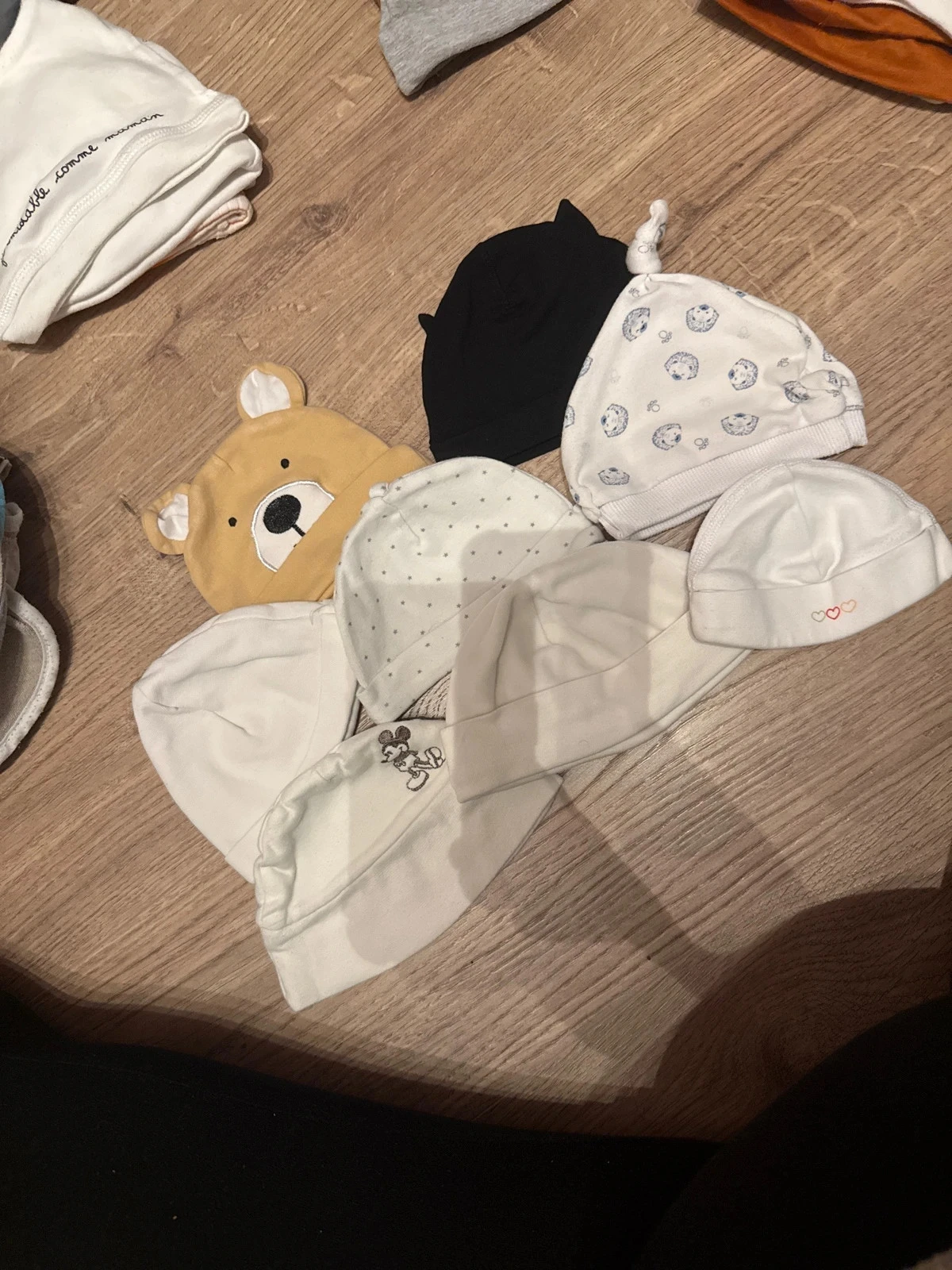 Lot de bonnet naissance - 1 mois